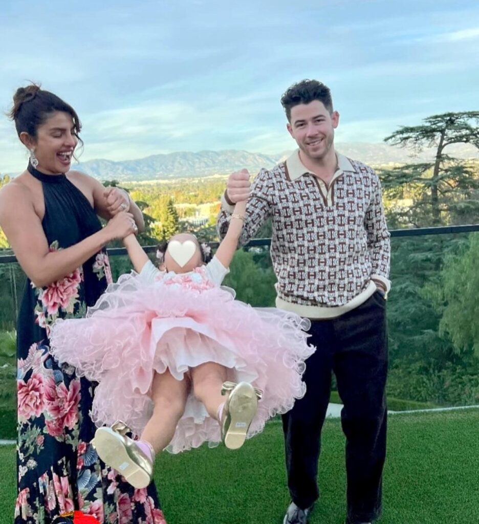 NICK PRIYANKA