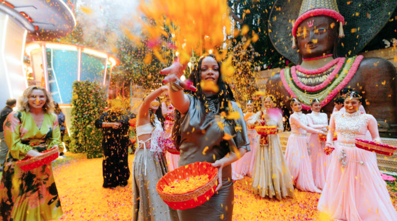 Rihanna Visits Ambani Home4