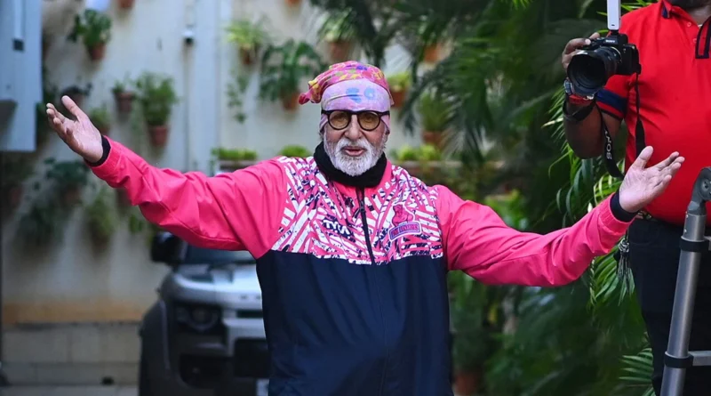 Amitabh Bachchan's Sunday Darshan
