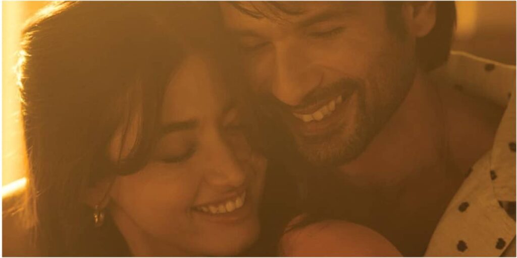 Cocktail 2 Romantic Track Tujhko