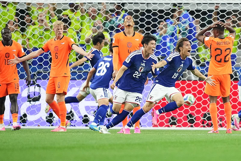 Japan Stuns Netherlands in FIFA World Cup 2026 Thriller; Germany Crushes Curaçao 7–1