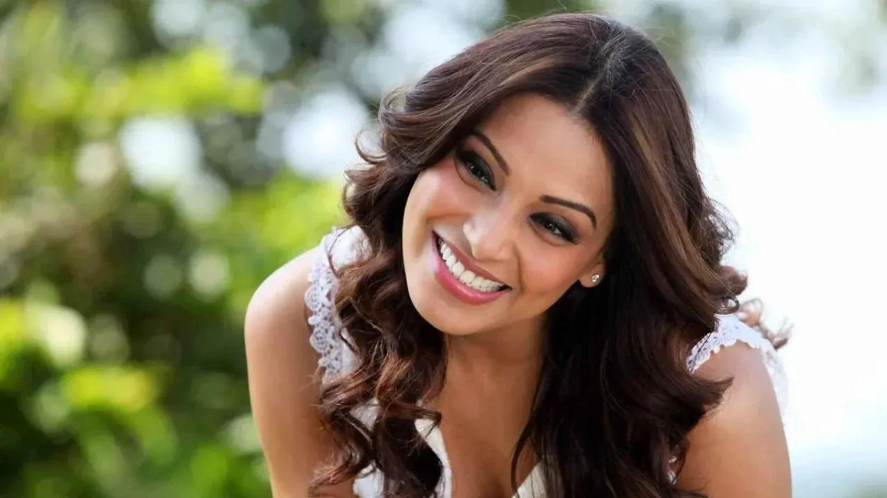 Bipasha Basu
